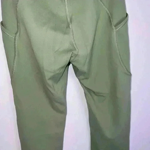 LULULEMON Invigorate High-Rise - Picture 4 of 11